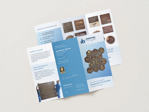 Screenshot 2025-10-06 at 16-24-46 Beige Braun Einfach Schlicht Kaffee Foto Vorstellung Produkt Information Flyer (313 x 210 mm) (Flyer) (Dreiseitige Broschüre) – Dreiseitige Broschüre (EU).png